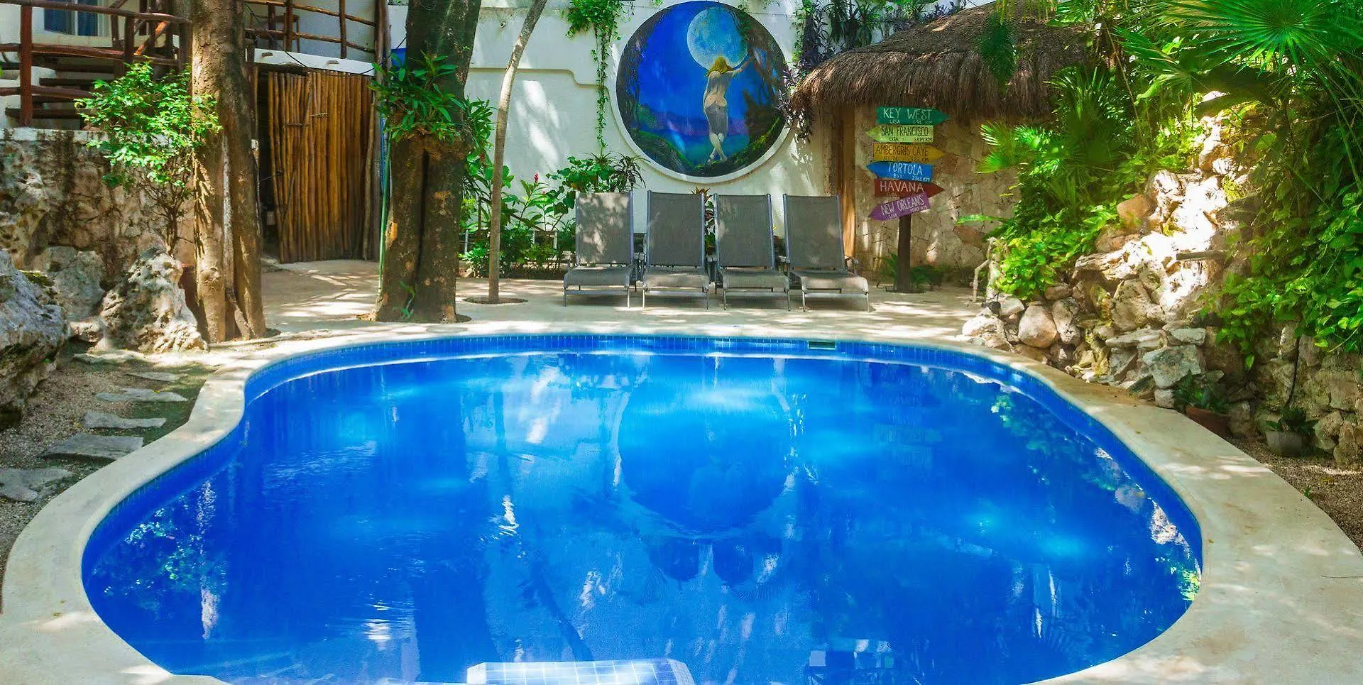 Luna Blue Hotel Playa Del Carmen contacts